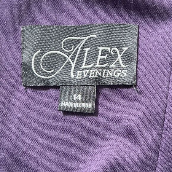 Alex Evenings Velvet Cocktail Dress Sz 14 Purple Side Draped 3/4 Sleeve - Picture 8 of 14